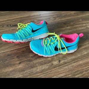 Women’s Nike Running Shoes Size 8